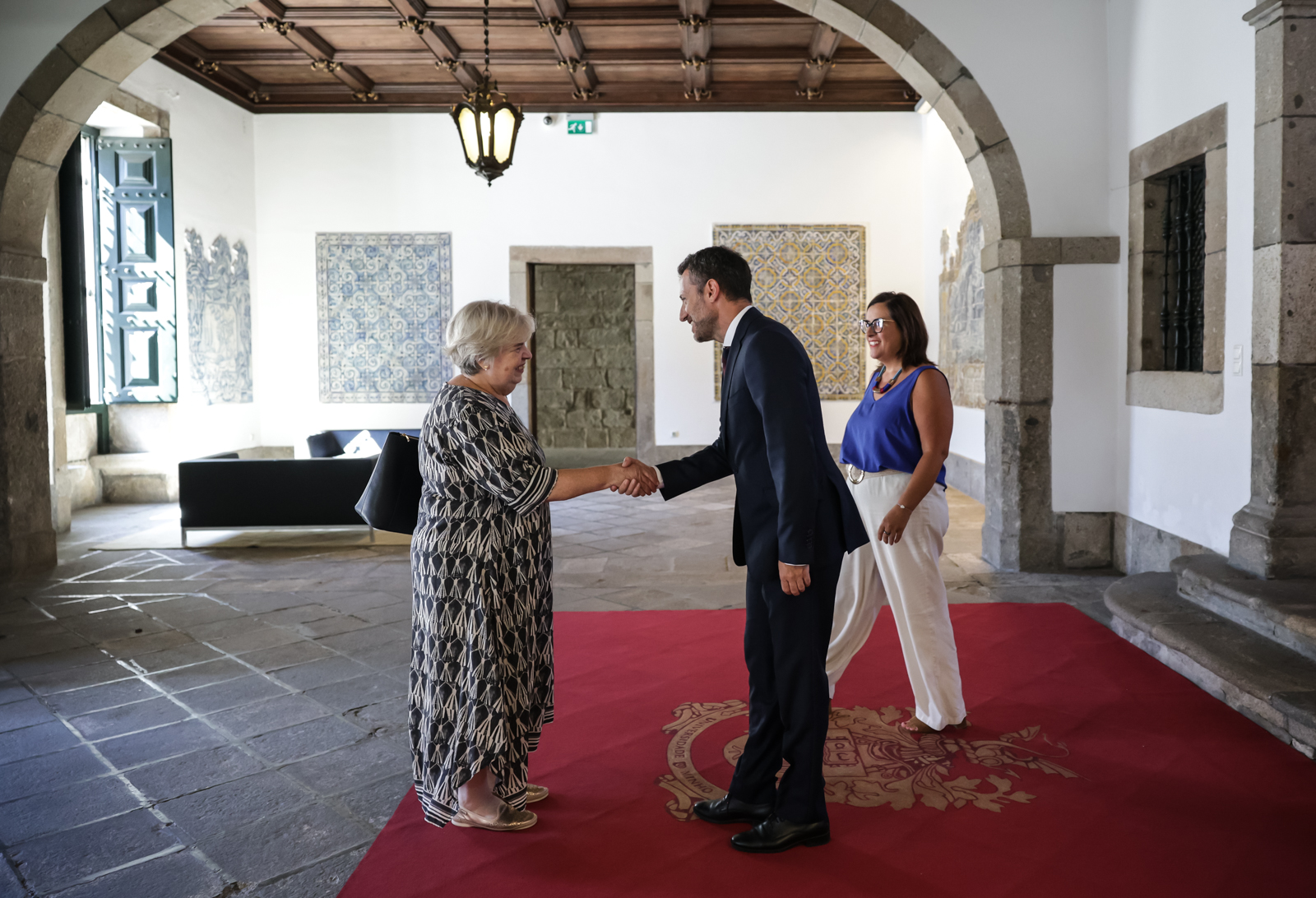 Thumbnail da galeria Visita da Embaixadora da Austrália